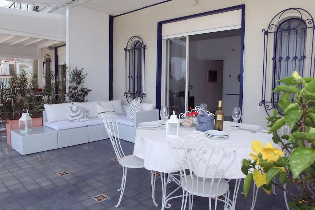 Casa D'A..Mare Lägenhet Giardini Naxos Italien